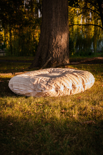 BAGEL DOG BED | ECO-FRIENDLY PLUSH ROUND BED WITH WASHABLE COVER